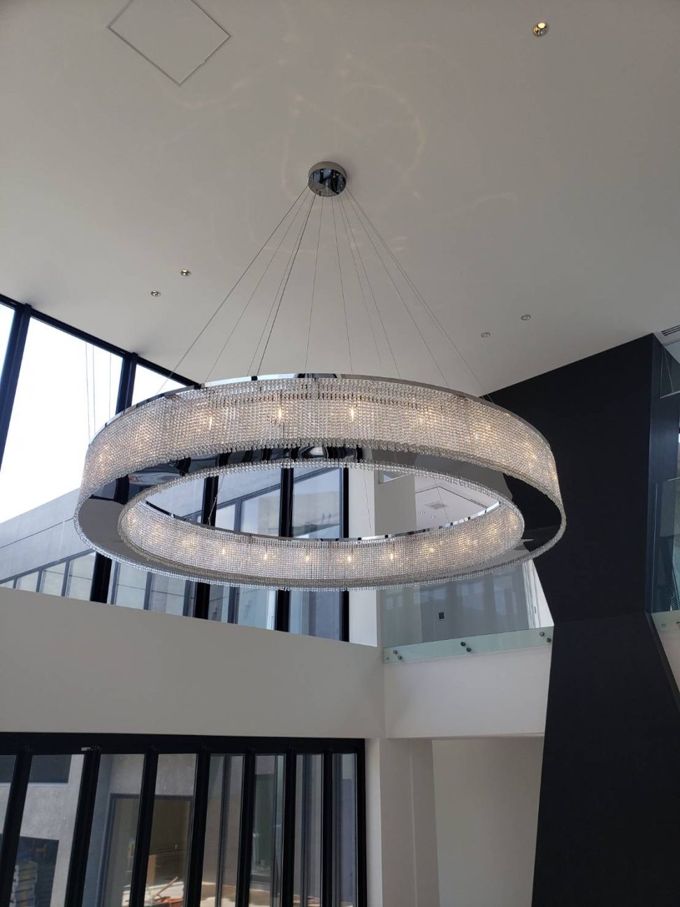 最新の海外インテリア照明の納品事例集 | フープ型のオーダーメイド照明・特注照明|邸宅様 最新の海外インテリア照明の納品事例集 | フープ型のオーダーメイド照明・特注照明|邸宅様