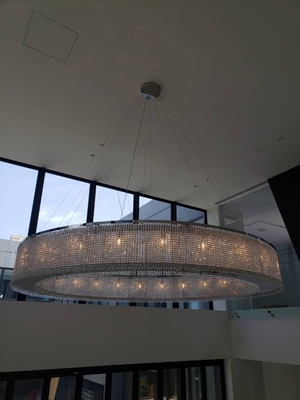 最新の海外インテリア照明の納品事例集 | フープ型のオーダーメイド照明・特注照明|邸宅様 最新の海外インテリア照明の納品事例集 | フープ型のオーダーメイド照明・特注照明|邸宅様