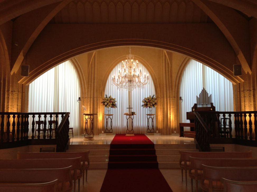 最新の海外インテリア照明の納品事例集 | 大型のシャンデリアの納品&取付工事が可能です。|大宮の結婚式場アルタビスタガーデン 最新の海外インテリア照明の納品事例集 | 大型のシャンデリアの納品&取付工事が可能です。|大宮の結婚式場アルタビスタガーデン