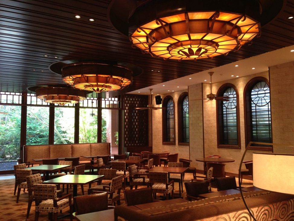 最新の海外インテリア照明の納品事例集 | 大型のシャンデリアの納品&取付工事が可能です。|大宮の結婚式場アルタビスタガーデン 最新の海外インテリア照明の納品事例集 | 大型のシャンデリアの納品&取付工事が可能です。|大宮の結婚式場アルタビスタガーデン