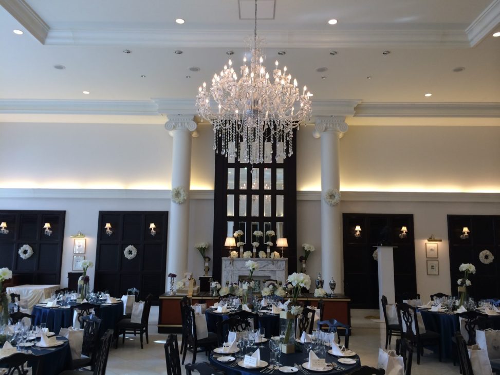 最新の海外インテリア照明の納品事例集 | 王道の豪華絢爛大型シャンデリアを納品いたしました。|広島のアーククラブ迎賓館 最新の海外インテリア照明の納品事例集 | 王道の豪華絢爛大型シャンデリアを納品いたしました。|広島のアーククラブ迎賓館