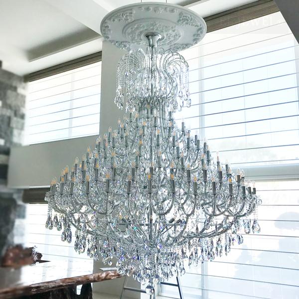 最新の海外インテリア照明の納品事例集 | 貴重な大型スワロフスキーシャンデリア|東京都世田谷区の個人宅様に大型のスワロフスキーシャンデリアを納品いたしました。 最新の海外インテリア照明の納品事例集 | 貴重な大型スワロフスキーシャンデリア|東京都世田谷区の個人宅様に大型のスワロフスキーシャンデリアを納品いたしました。