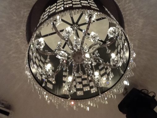 インテリア照明の納品実績 | モダンおしゃれな大型照明をオーダーメイドで製作できます。｜群馬県のエスポワール結婚式場