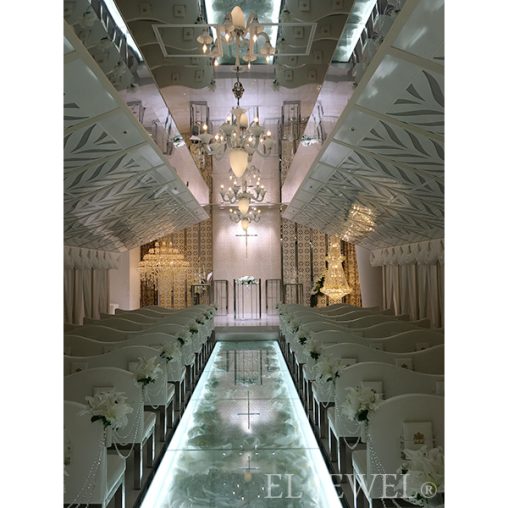 インテリア照明の納品実績 | 結婚式場全体のシャンデリア照明のご用意と取付工事が可能です。｜六本木の結婚式場