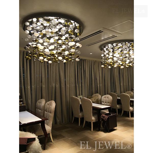 最新の海外インテリア照明の納品事例集 | 結婚式場全体のシャンデリア照明のご用意と取付工事が可能です。|六本木の結婚式場 最新の海外インテリア照明の納品事例集 | 結婚式場全体のシャンデリア照明のご用意と取付工事が可能です。|六本木の結婚式場