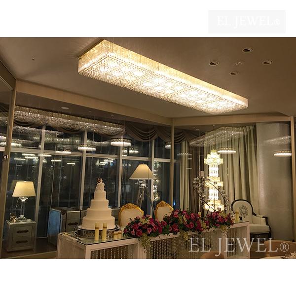 最新の海外インテリア照明の納品事例集 | 結婚式場全体のシャンデリア照明のご用意と取付工事が可能です。|六本木の結婚式場 最新の海外インテリア照明の納品事例集 | 結婚式場全体のシャンデリア照明のご用意と取付工事が可能です。|六本木の結婚式場
