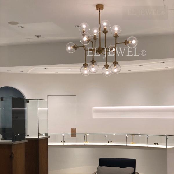 最新の海外インテリア照明の納品事例集 | ガラスボールシェードの照明|表参道ジュエリー店 最新の海外インテリア照明の納品事例集 | ガラスボールシェードの照明|表参道ジュエリー店