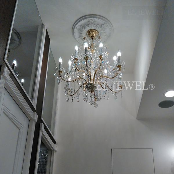 最新の海外インテリア照明の納品事例集 | メダリオンとシャンデリアの組み合わせ|個人宅A様邸 最新の海外インテリア照明の納品事例集 | メダリオンとシャンデリアの組み合わせ|個人宅A様邸