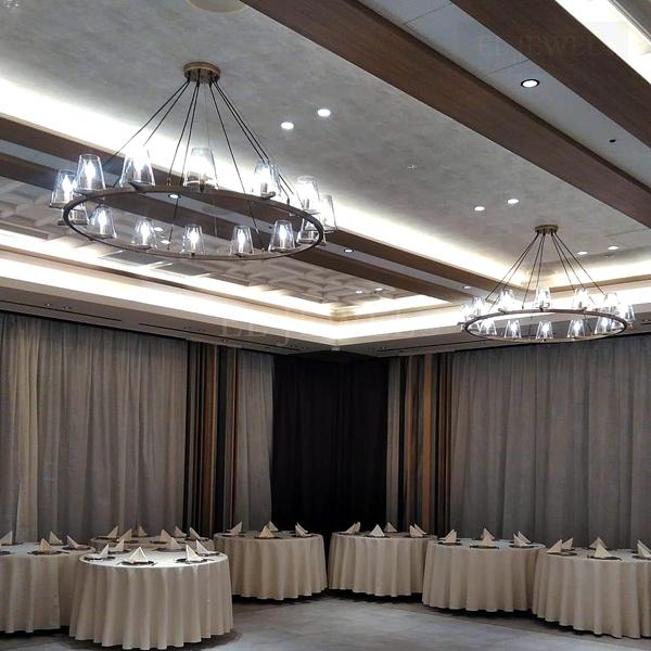 最新の海外インテリア照明の納品事例集 | ガラスシェードのフープ型大型インテリア照明|銀座の結婚式場 最新の海外インテリア照明の納品事例集 | ガラスシェードのフープ型大型インテリア照明|銀座の結婚式場