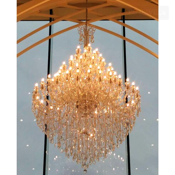 最新の海外インテリア照明の納品事例集 | 他社でご購入の照明も取り付け可能|豊洲結婚式場のイタリア製大型シャンデリアの取り付け 最新の海外インテリア照明の納品事例集 | 他社でご購入の照明も取り付け可能|豊洲結婚式場のイタリア製大型シャンデリアの取り付け