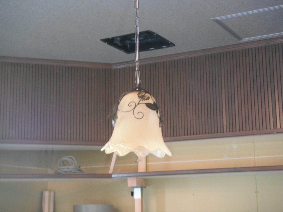 最新の海外インテリア照明の納品事例集 | 気品溢れるクリスタルシャンデリアやペンダントライトをご要望の方へ|宮城県気仙沼市の結婚式場 最新の海外インテリア照明の納品事例集 | 気品溢れるクリスタルシャンデリアやペンダントライトをご要望の方へ|宮城県気仙沼市の結婚式場