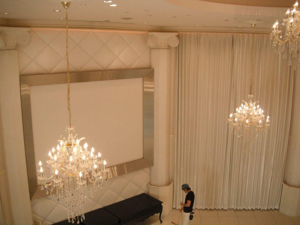 最新の海外インテリア照明の納品事例集 | 気品溢れるクリスタルシャンデリアやペンダントライトをご要望の方へ|宮城県気仙沼市の結婚式場 最新の海外インテリア照明の納品事例集 | 気品溢れるクリスタルシャンデリアやペンダントライトをご要望の方へ|宮城県気仙沼市の結婚式場