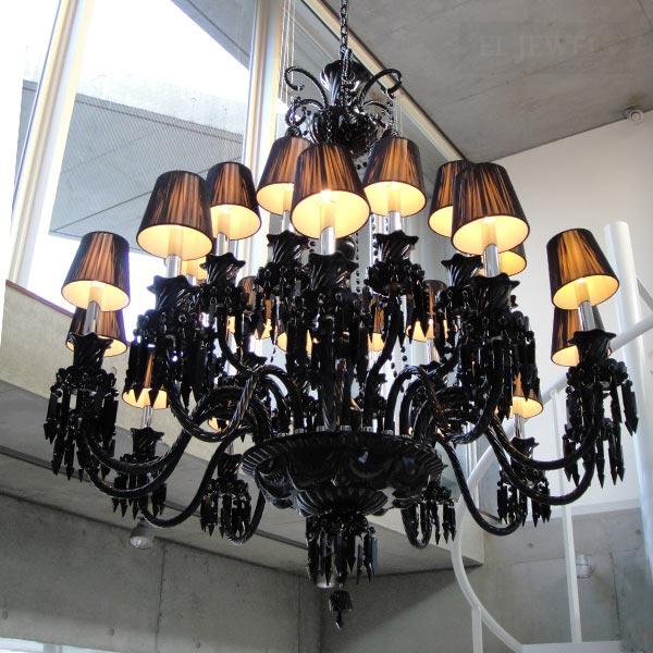 最新の海外インテリア照明の納品事例集 | コンクリート打ちっぱなしの空間に似合う照明とは?ブラックシャンデリアのモダンな活用事例|東京都港区西麻布 K様邸 最新の海外インテリア照明の納品事例集 | コンクリート打ちっぱなしの空間に似合う照明とは?ブラックシャンデリアのモダンな活用事例|東京都港区西麻布 K様邸