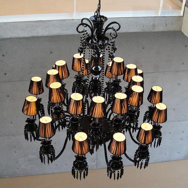 最新の海外インテリア照明の納品事例集 | コンクリート打ちっぱなしの空間に似合う照明とは?ブラックシャンデリアのモダンな活用事例|東京都港区西麻布 K様邸 最新の海外インテリア照明の納品事例集 | コンクリート打ちっぱなしの空間に似合う照明とは?ブラックシャンデリアのモダンな活用事例|東京都港区西麻布 K様邸