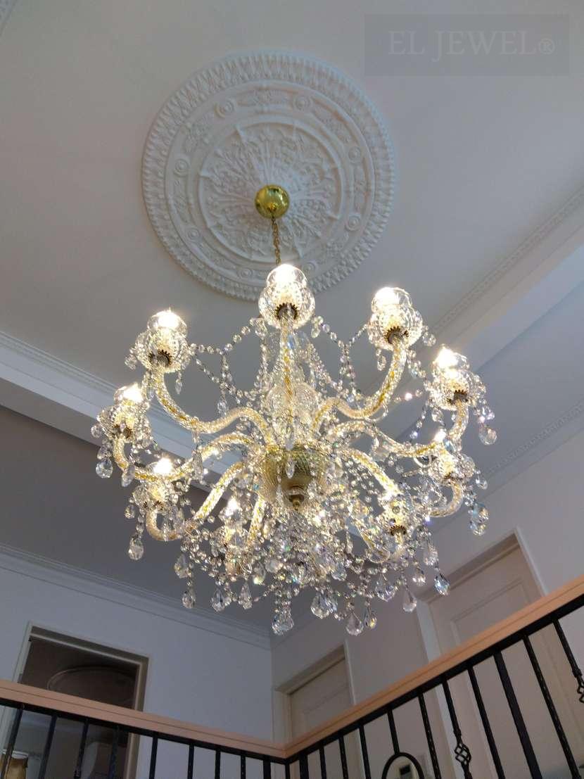 最新の海外インテリア照明の納品事例集 | クリスタルシャンデリアの煌めきを再び:世田谷区個人宅様への専門的な清掃サービスクリスタルシャンデリアの清掃|世田谷区個人宅様 最新の海外インテリア照明の納品事例集 | クリスタルシャンデリアの煌めきを再び:世田谷区個人宅様への専門的な清掃サービスクリスタルシャンデリアの清掃|世田谷区個人宅様