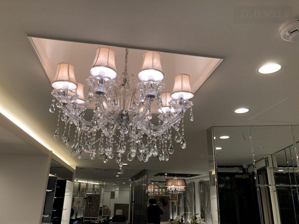 最新の海外インテリア照明の納品事例集 | 大阪CLUB SURPASS KITASHINCHIにてクリスタルシャンデリア納品:上品な空間演出の可能性を広げる照明 最新の海外インテリア照明の納品事例集 | 大阪CLUB SURPASS KITASHINCHIにてクリスタルシャンデリア納品:上品な空間演出の可能性を広げる照明