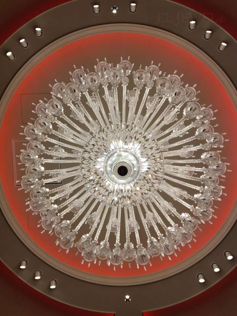 最新の海外インテリア照明の納品事例集 | 代官山レストランのシャンデリアに大型クラシックシャンデリア92灯を納品しました。 最新の海外インテリア照明の納品事例集 | 代官山レストランのシャンデリアに大型クラシックシャンデリア92灯を納品しました。