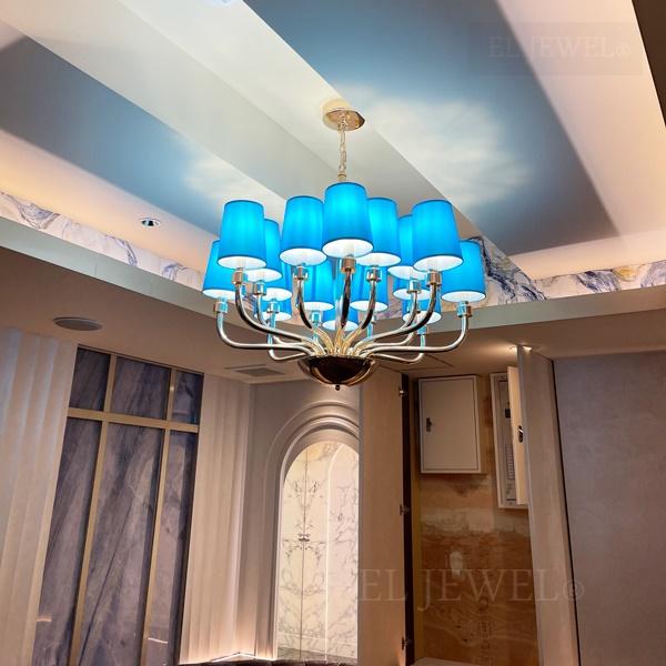 最新の海外インテリア照明の納品事例集 | 銀座のクラブ様シェードシャンデリアを多数納品いたしました。 最新の海外インテリア照明の納品事例集 | 銀座のクラブ様シェードシャンデリアを多数納品いたしました。