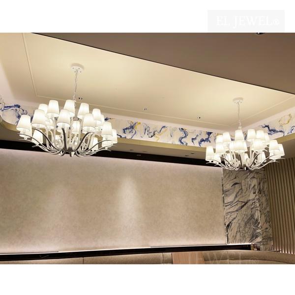 最新の海外インテリア照明の納品事例集 | 銀座のクラブ様シェードシャンデリアを多数納品いたしました。 最新の海外インテリア照明の納品事例集 | 銀座のクラブ様シェードシャンデリアを多数納品いたしました。