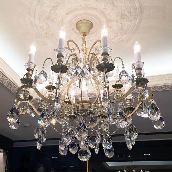 最新の海外インテリア照明の納品事例集 | 銀座のHERMES専門店「ロワール」様にシャンデリアを納品いたしました。 最新の海外インテリア照明の納品事例集 | 銀座のHERMES専門店「ロワール」様にシャンデリアを納品いたしました。