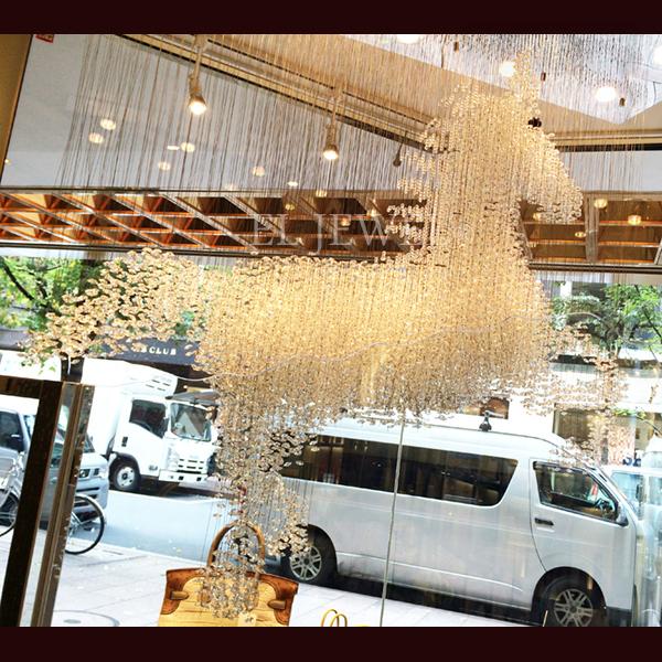 最新の海外インテリア照明の納品事例集 | 銀座のHERMES専門店「ロワール」様にシャンデリアを納品いたしました。 最新の海外インテリア照明の納品事例集 | 銀座のHERMES専門店「ロワール」様にシャンデリアを納品いたしました。