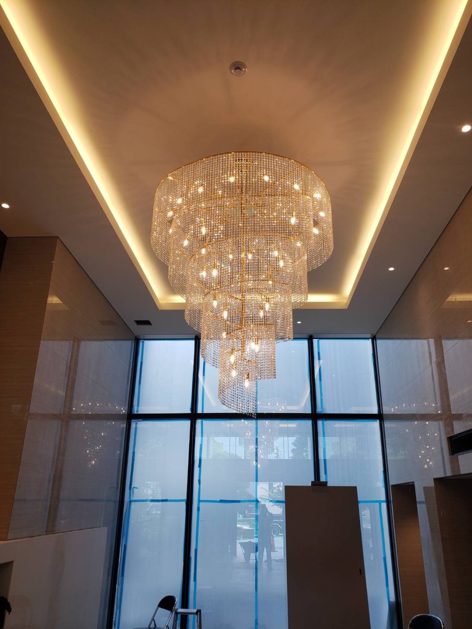 最新の海外インテリア照明の納品事例集 | 人気の高い大型特注オーダークリスタルシャンデリアを納品しました。 最新の海外インテリア照明の納品事例集 | 人気の高い大型特注オーダークリスタルシャンデリアを納品しました。