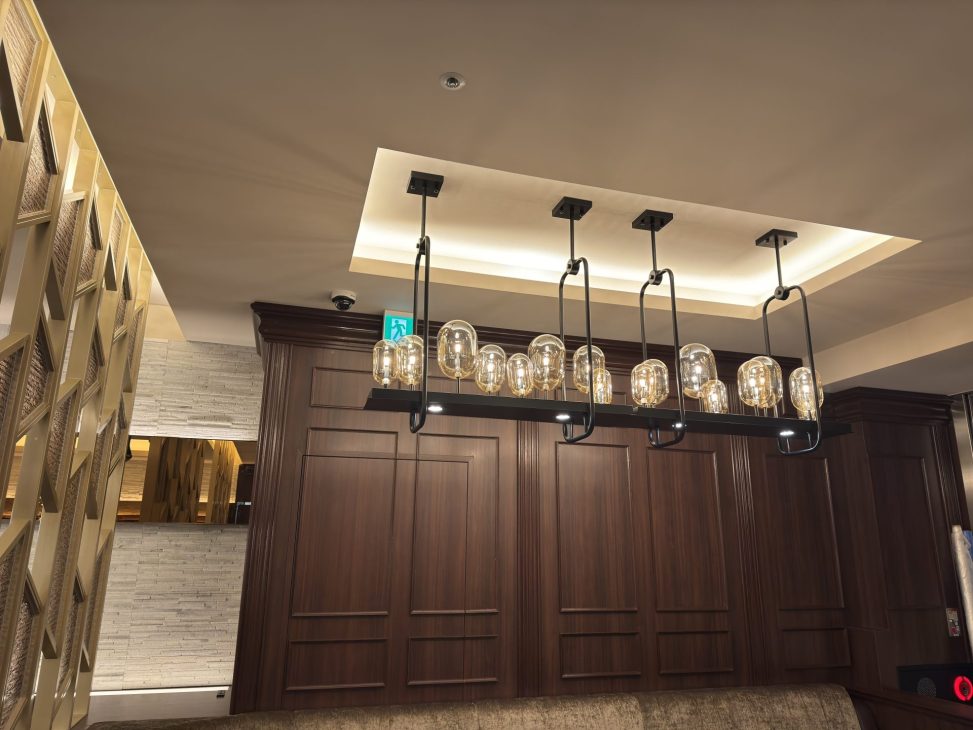 最新の海外インテリア照明の納品事例集 | オーバルガラスボールのインテリアモダン照明を納品しました。 最新の海外インテリア照明の納品事例集 | オーバルガラスボールのインテリアモダン照明を納品しました。