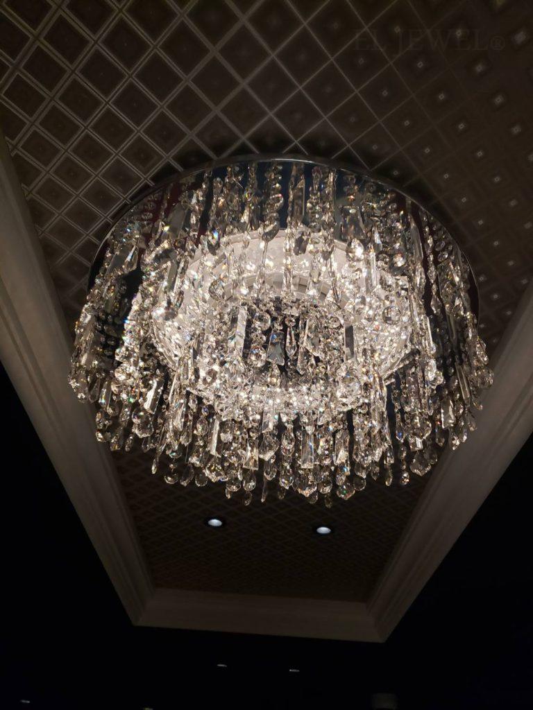 最新の海外インテリア照明の納品事例集 | 2台のクリスタルシャンデリアの清掃を行いました。(費用について) 最新の海外インテリア照明の納品事例集 | 2台のクリスタルシャンデリアの清掃を行いました。(費用について)