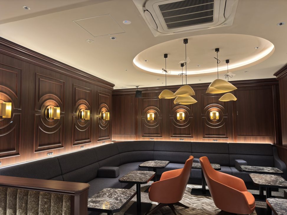 最新の海外インテリア照明の納品事例集 | クラブのモダンスタイルのペンダントライトを納品しました。 最新の海外インテリア照明の納品事例集 | クラブのモダンスタイルのペンダントライトを納品しました。