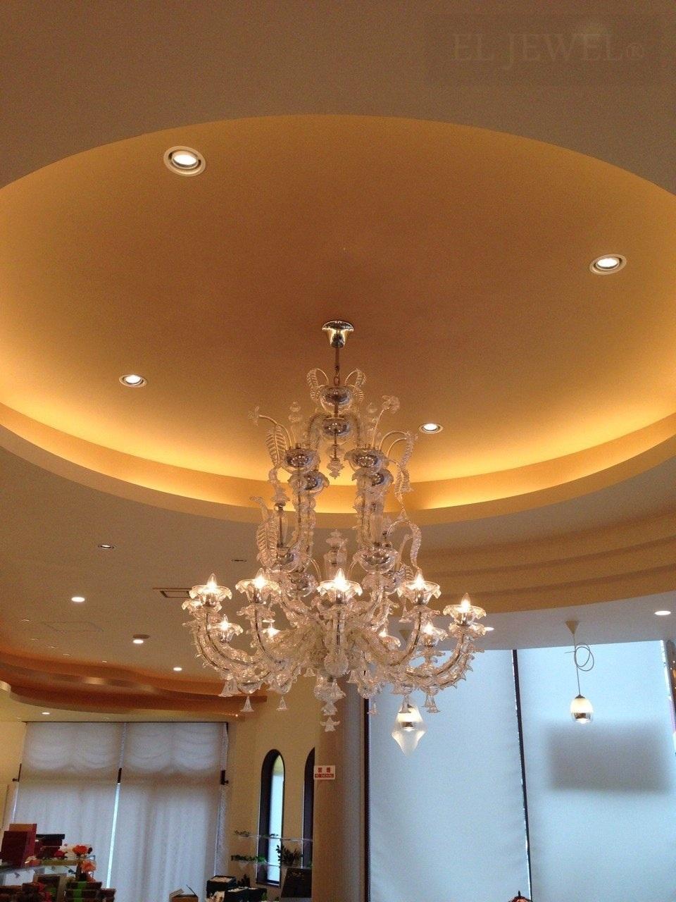 最新の海外インテリア照明の納品事例集 | 静岡県スィーツ「みによん葵店」様に特注オーダーメイドシャンデリアを納品しました。 最新の海外インテリア照明の納品事例集 | 静岡県スィーツ「みによん葵店」様に特注オーダーメイドシャンデリアを納品しました。