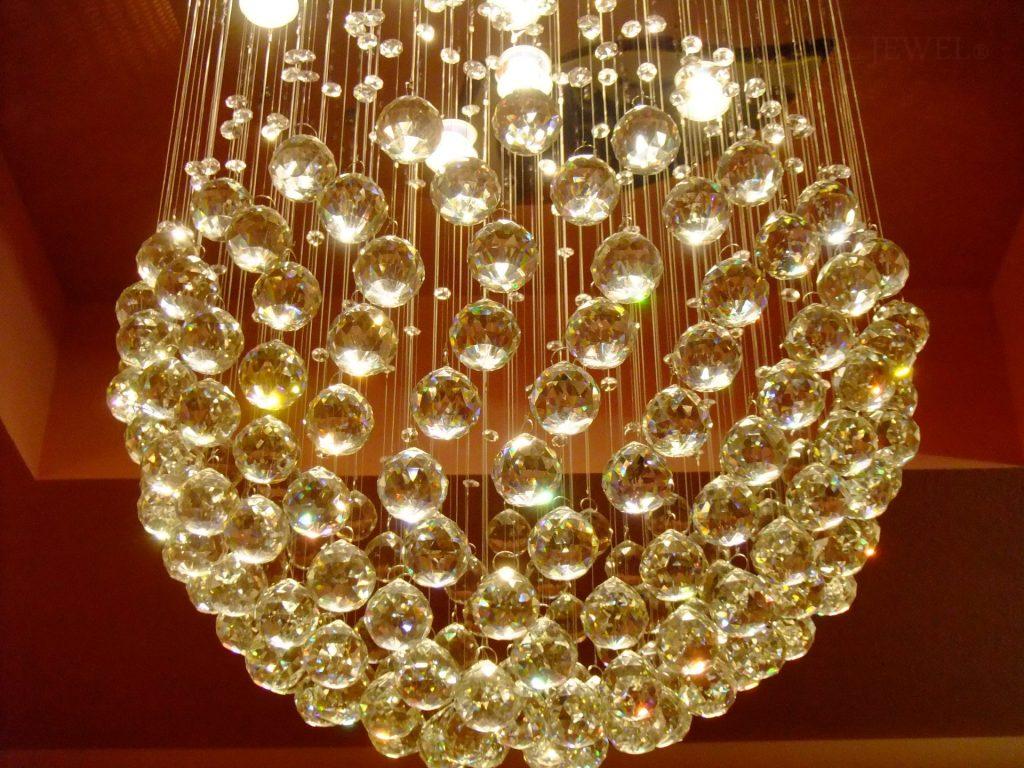 最新の海外インテリア照明の納品事例集 | 銀座クラブラヴィリンス店にワイヤーアートのシャンデリアを納品しました。 最新の海外インテリア照明の納品事例集 | 銀座クラブラヴィリンス店にワイヤーアートのシャンデリアを納品しました。