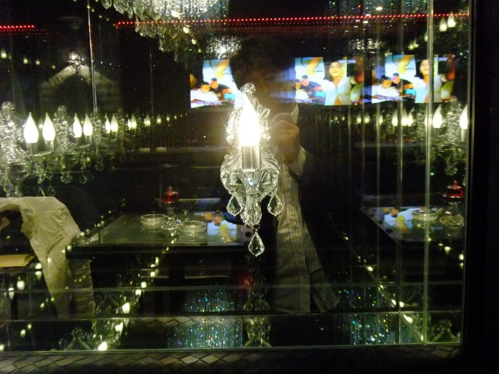 最新の海外インテリア照明の納品事例集 | 六本木クラブジャイル店様にオシャレなウォールライトを納品しました。 最新の海外インテリア照明の納品事例集 | 六本木クラブジャイル店様にオシャレなウォールライトを納品しました。