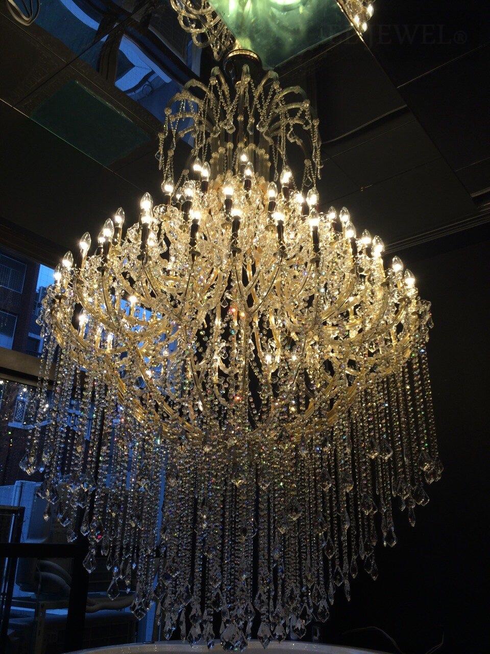 最新の海外インテリア照明の納品事例集 | 博多クラブルブタン様に大型クリスタルシャンデリアを納品しました。 最新の海外インテリア照明の納品事例集 | 博多クラブルブタン様に大型クリスタルシャンデリアを納品しました。