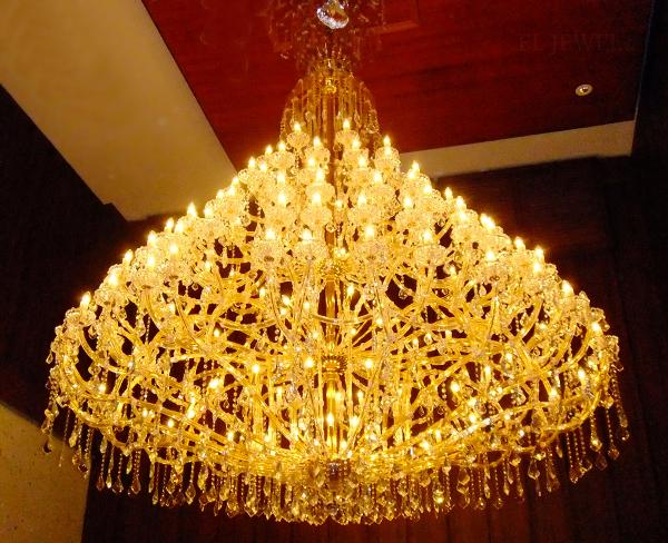 最新の海外インテリア照明の納品事例集 | 大型のオーダーメイドクリスタルシャンデリアを納品しました。|六本木のCLUB GIULIETTA様 最新の海外インテリア照明の納品事例集 | 大型のオーダーメイドクリスタルシャンデリアを納品しました。|六本木のCLUB GIULIETTA様