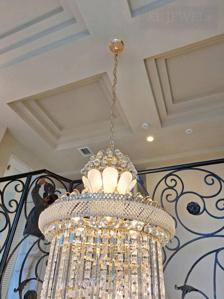 最新の海外インテリア照明の納品事例集 | 湘南国際ホテル|大型モダンクリスタルシャンデリアを納品しました。 最新の海外インテリア照明の納品事例集 | 湘南国際ホテル|大型モダンクリスタルシャンデリアを納品しました。