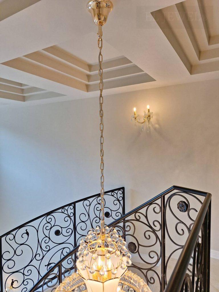 最新の海外インテリア照明の納品事例集 | 湘南国際ホテル|大型モダンクリスタルシャンデリアを納品しました。 最新の海外インテリア照明の納品事例集 | 湘南国際ホテル|大型モダンクリスタルシャンデリアを納品しました。