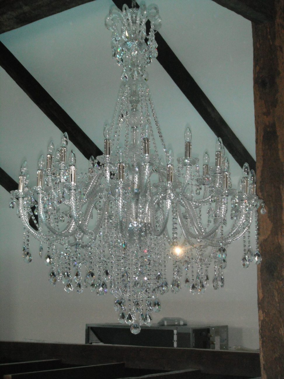 最新の海外インテリア照明の納品事例集 | 和の結婚式場にシャンデリアって合うの?実は相性抜群な理由とは? 〜ザ白梅クラシックガーデン蔵人様 施工事例〜 最新の海外インテリア照明の納品事例集 | 和の結婚式場にシャンデリアって合うの?実は相性抜群な理由とは? 〜ザ白梅クラシックガーデン蔵人様 施工事例〜