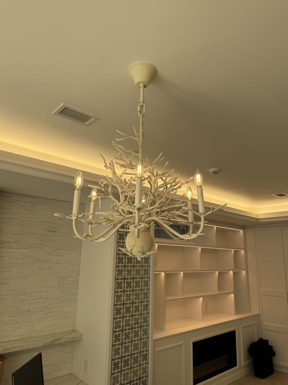 最新の海外インテリア照明の納品事例集 | 照明選びが重要な理由とは?アメリカのCurrey & Companyの照明に学ぶ。 最新の海外インテリア照明の納品事例集 | 照明選びが重要な理由とは?アメリカのCurrey & Companyの照明に学ぶ。