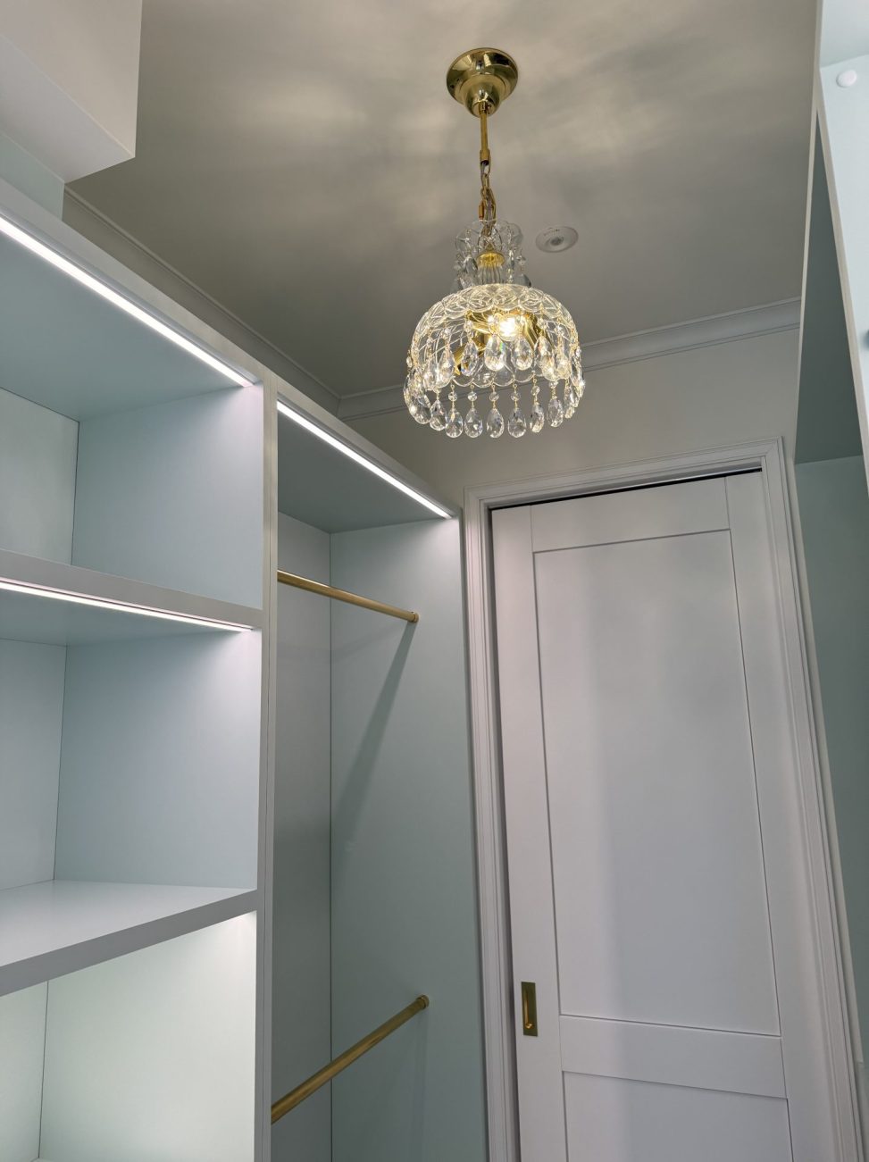 最新の海外インテリア照明の納品事例集 | 照明選びが重要な理由とは?アメリカのCurrey & Companyの照明に学ぶ。 最新の海外インテリア照明の納品事例集 | 照明選びが重要な理由とは?アメリカのCurrey & Companyの照明に学ぶ。