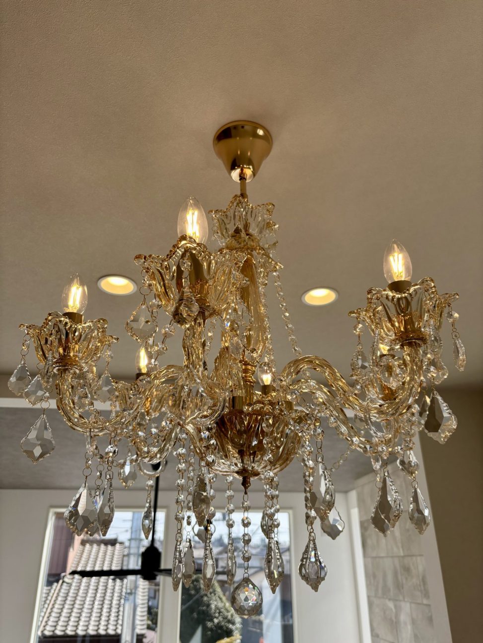 最新の海外インテリア照明の納品事例集 | リフォームをお考えの方におすすめ!リフォーム中に「シャンデリア保管預かり」&「シャンデリア清掃」って可能ですか? 最新の海外インテリア照明の納品事例集 | リフォームをお考えの方におすすめ!リフォーム中に「シャンデリア保管預かり」&「シャンデリア清掃」って可能ですか?