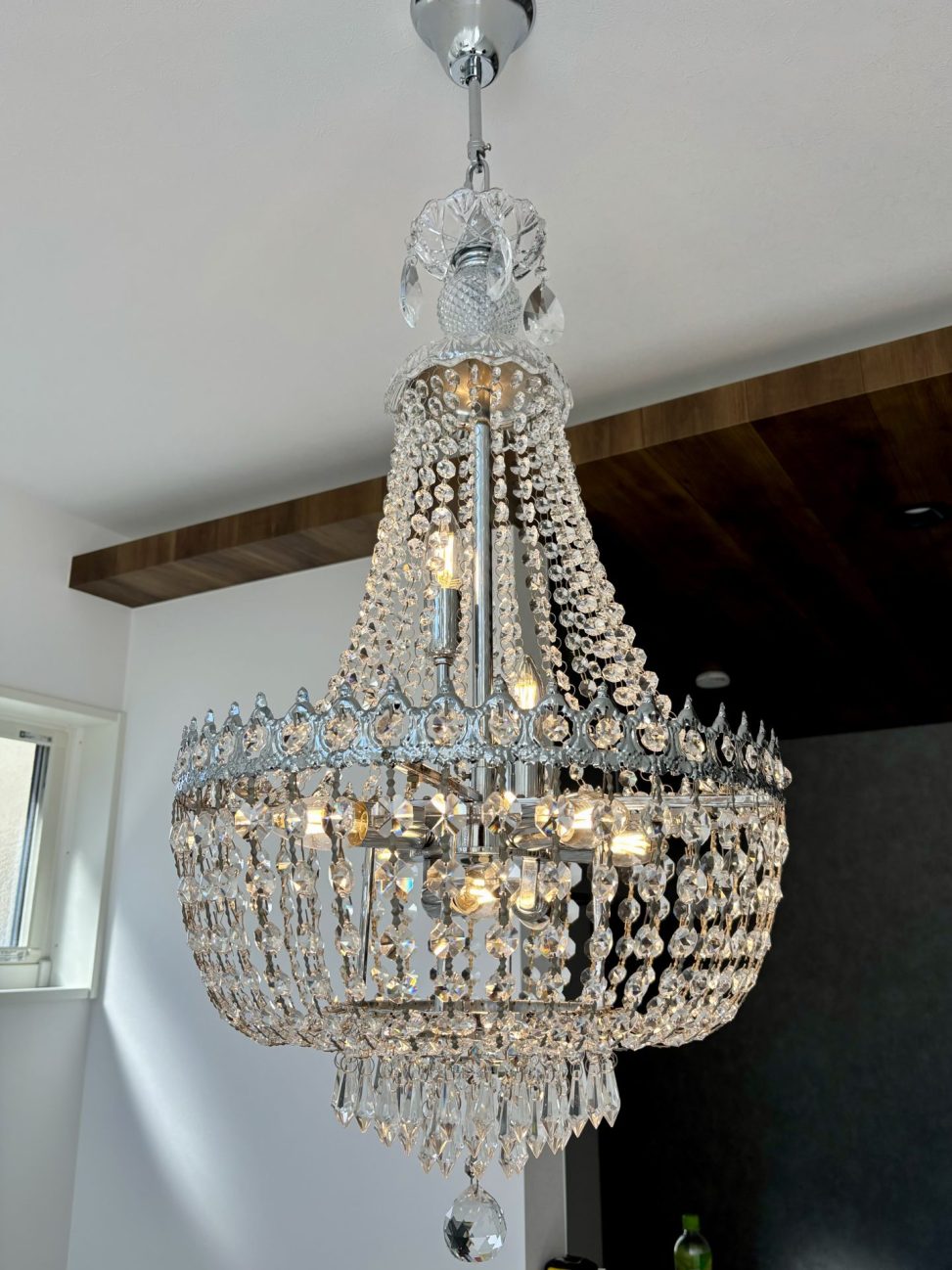 最新の海外インテリア照明の納品事例集 | リフォームをお考えの方におすすめ!リフォーム中に「シャンデリア保管預かり」&「シャンデリア清掃」って可能ですか? 最新の海外インテリア照明の納品事例集 | リフォームをお考えの方におすすめ!リフォーム中に「シャンデリア保管預かり」&「シャンデリア清掃」って可能ですか?